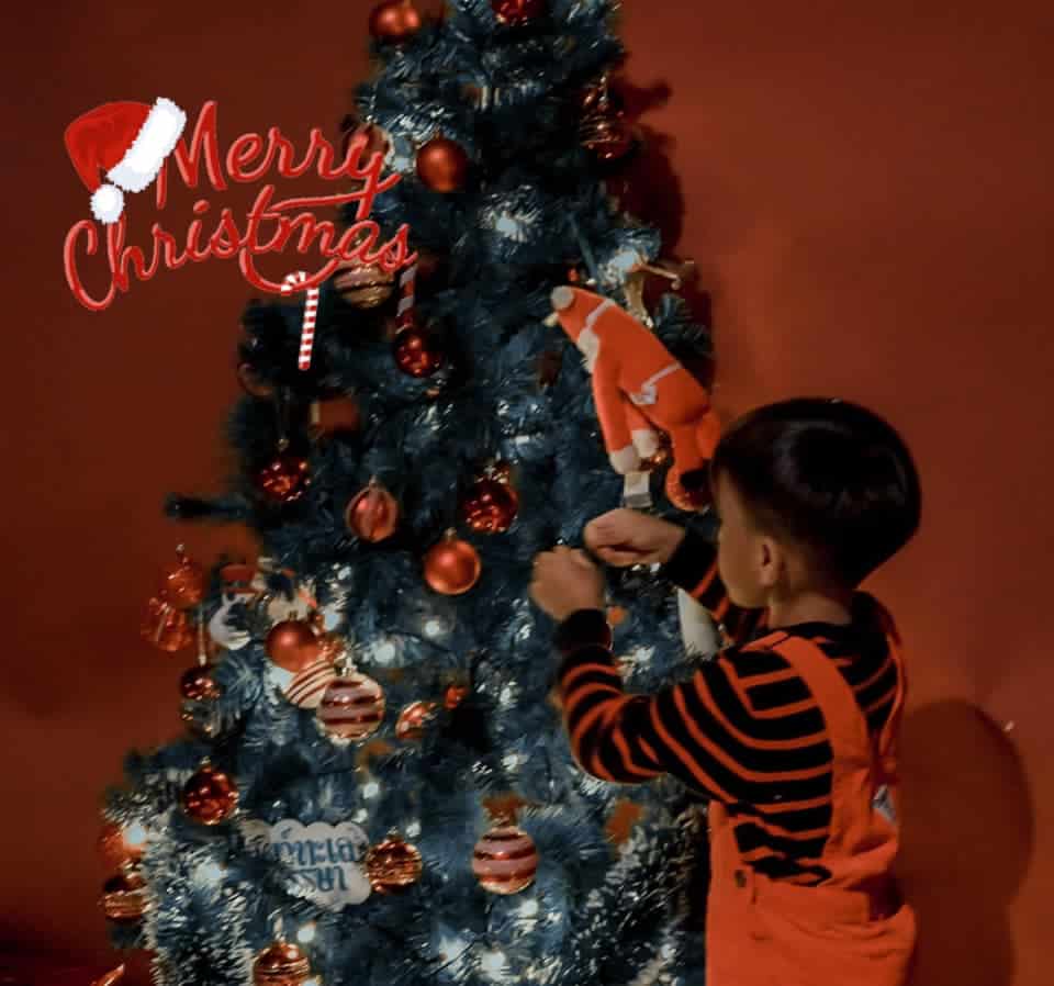 ขอบคุณแม่บูมนะคะ Merry Christmas ทุกคนด้วยค่า
 หม่ามี้จูนมีความสุขที่ได้เห็นรอยย...